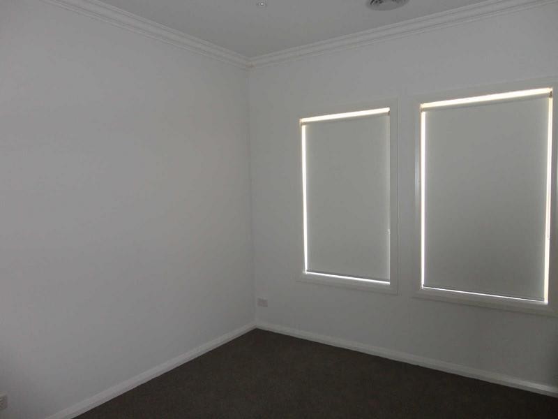 1/14 Edwards Road, Kennington VIC 3550