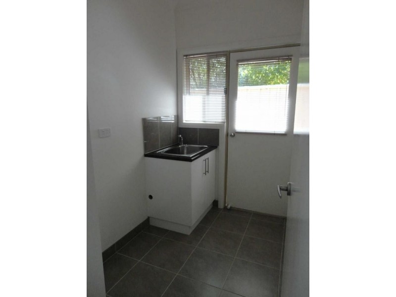 1/25a Booth Street, Golden Square VIC 3555