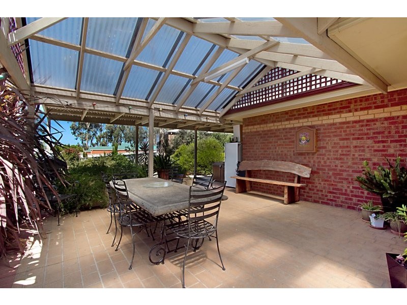 65 Aspinall Street, Golden Square VIC 3555