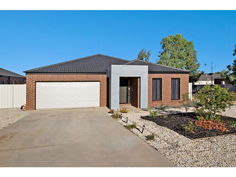 34 Botanical Drive, Epsom VIC 3551