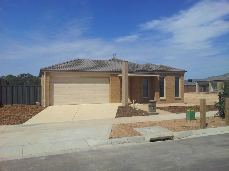 270 Station Street, Epsom VIC 3551