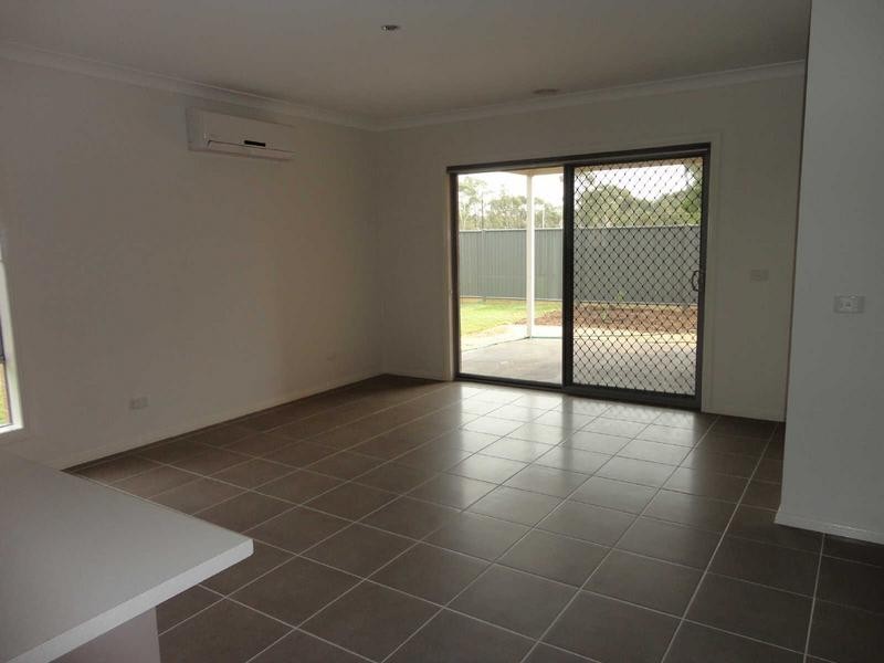 4 Peninsular Drive, Eaglehawk VIC 3556