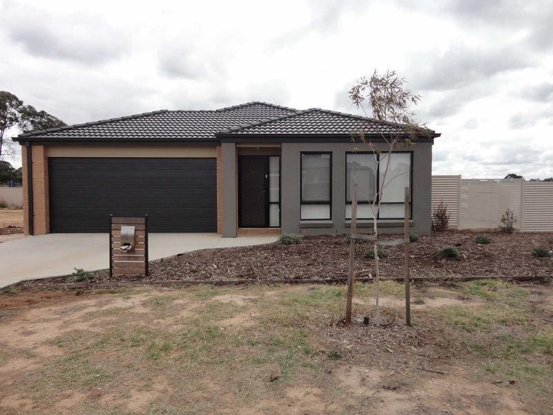 2 Elsworth Drive, Strathfieldsaye VIC 3551