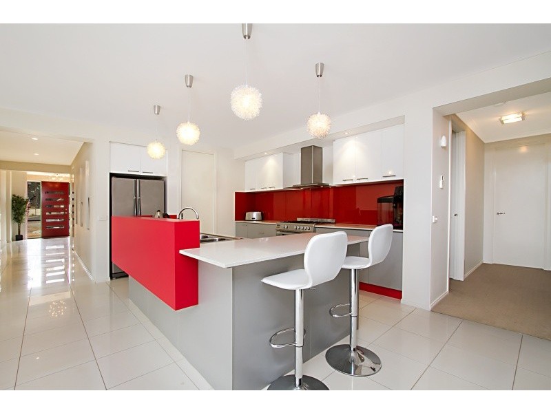 4 Buderim Court, Maiden Gully VIC 3551