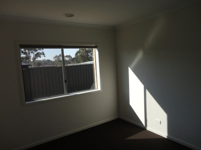 9 National Parade, Eaglehawk VIC 3556