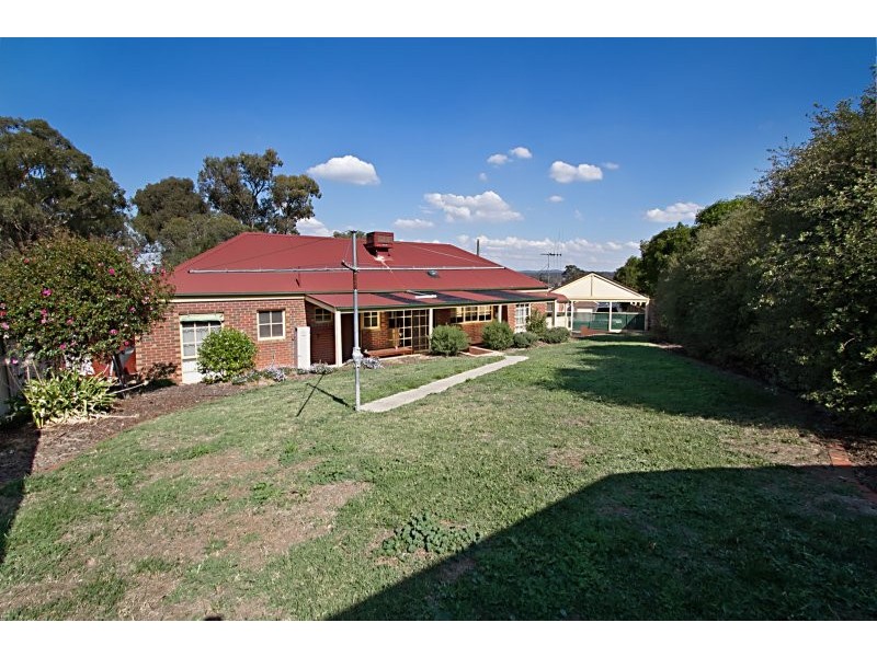 202 Aspinall Street, Kangaroo Flat VIC 3555
