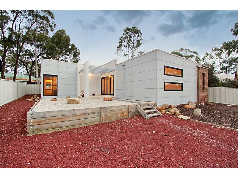 4 Allpress Drive, Golden Square VIC 3555