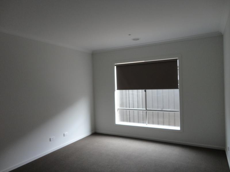 14 Perry Lane, Epsom VIC 3551