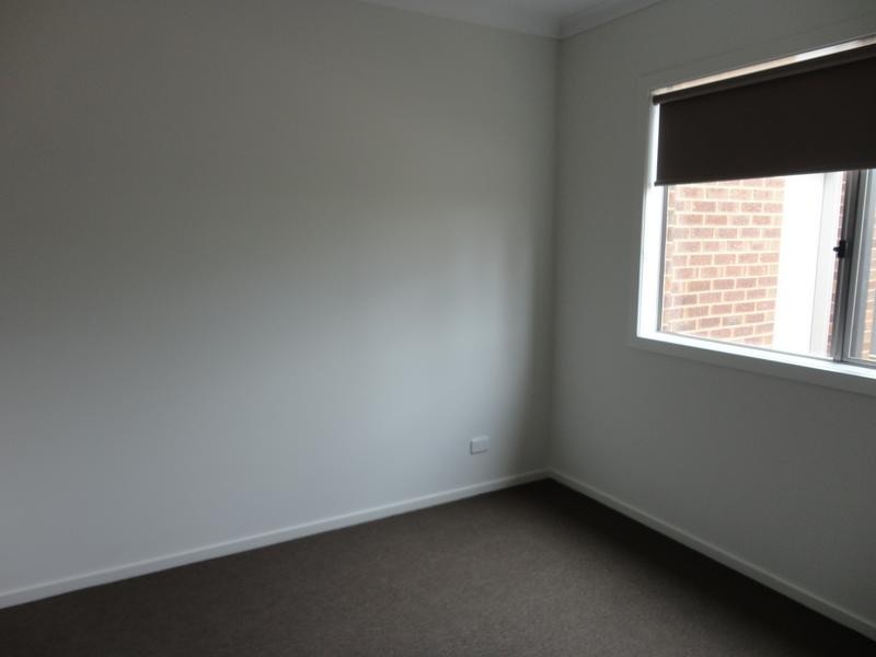 14 Perry Lane, Epsom VIC 3551