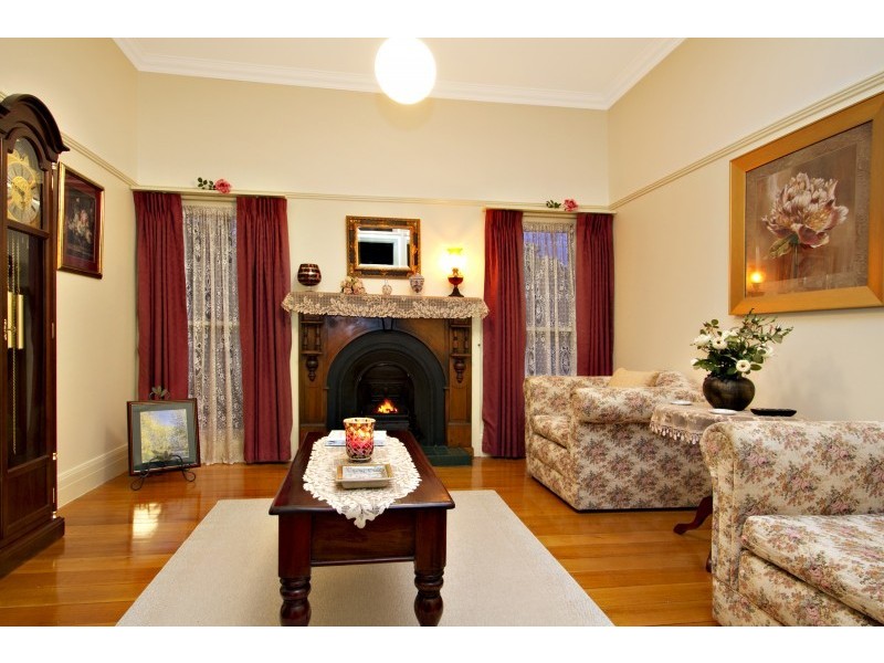 29 Shakespeare Street, Spring Gully VIC 3550