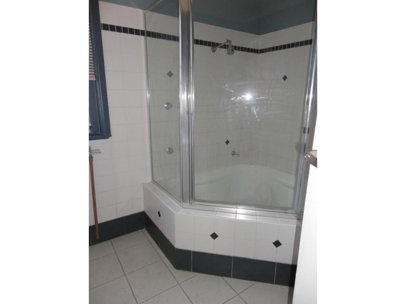 2 Thorpe Street, California Gully VIC 3556