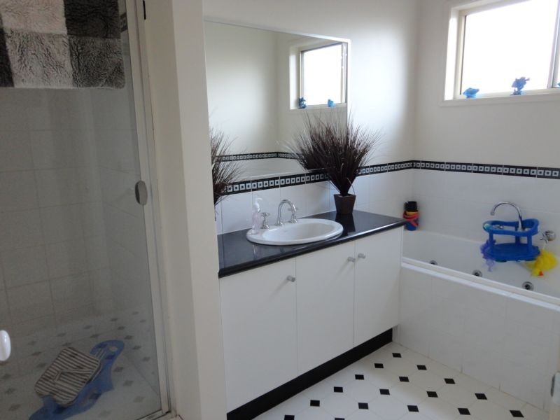 133 Queen Street, Kangaroo Flat VIC 3555