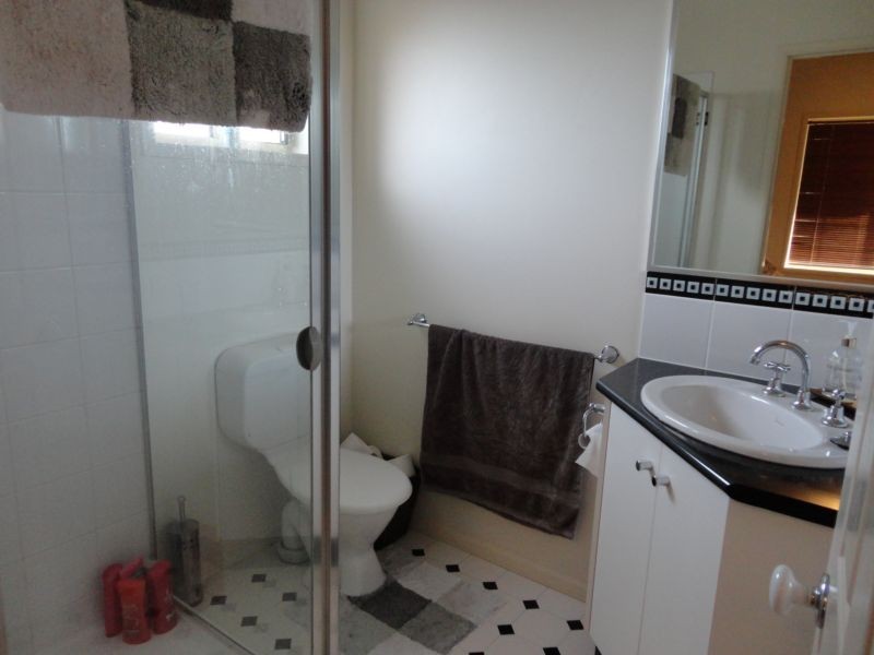 133 Queen Street, Kangaroo Flat VIC 3555