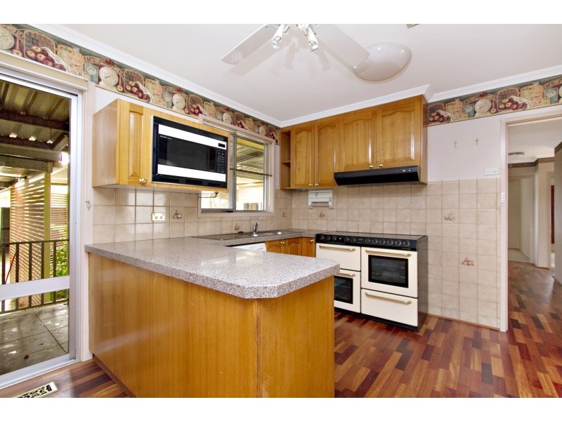 199 Mackenzie Street West, Kangaroo Flat VIC 3555