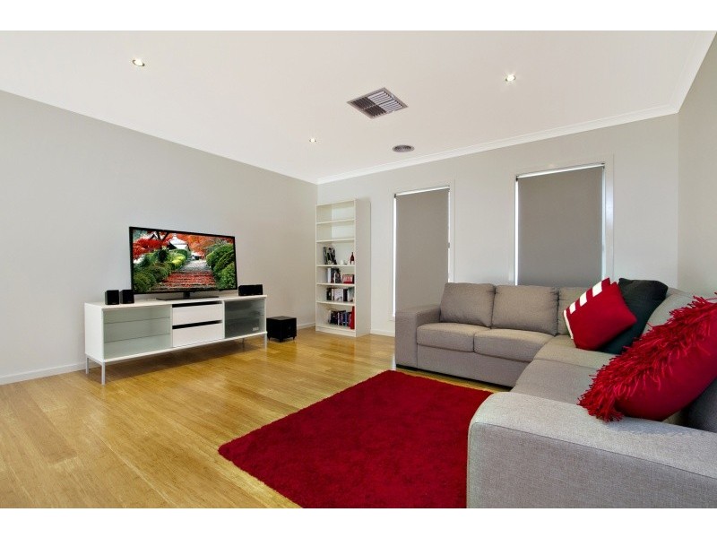 3/18 Emmett Street, Golden Square VIC 3555