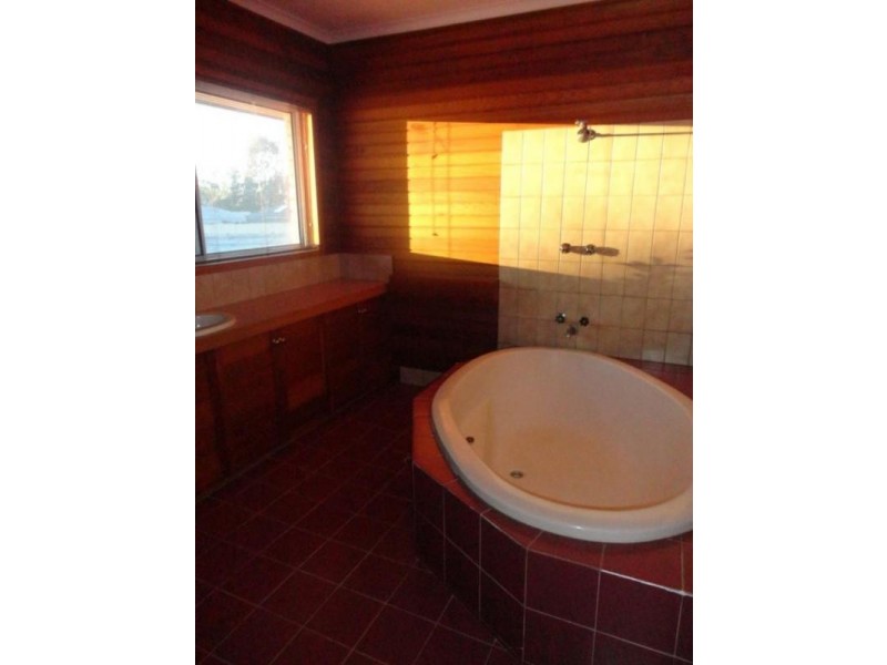 22 Emmett Street, Golden Square VIC 3555