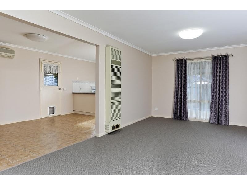 2 Jorben Place, Golden Square VIC 3555