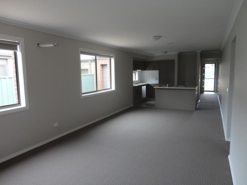 8 Deharl Court, Epsom VIC 3551
