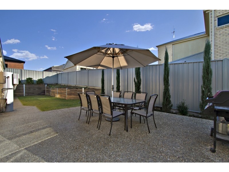 6 Waterview Drive, White Hills VIC 3550