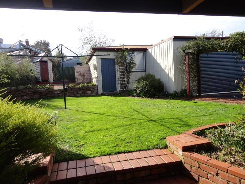 40 Maple S Golden Square, Golden Square VIC 3555