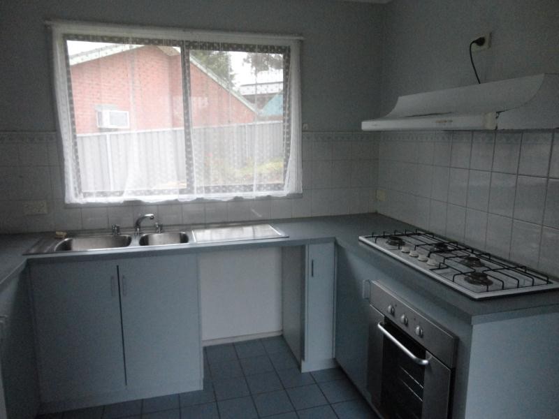 13 Wattleview Grove, Eaglehawk VIC 3556