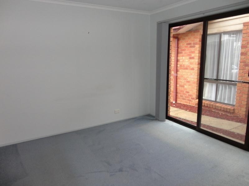 13 Wattleview Grove, Eaglehawk VIC 3556