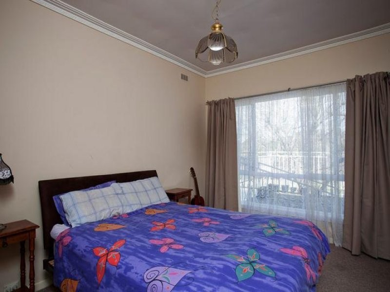 10 Specimen Hill Road, Golden Square VIC 3555