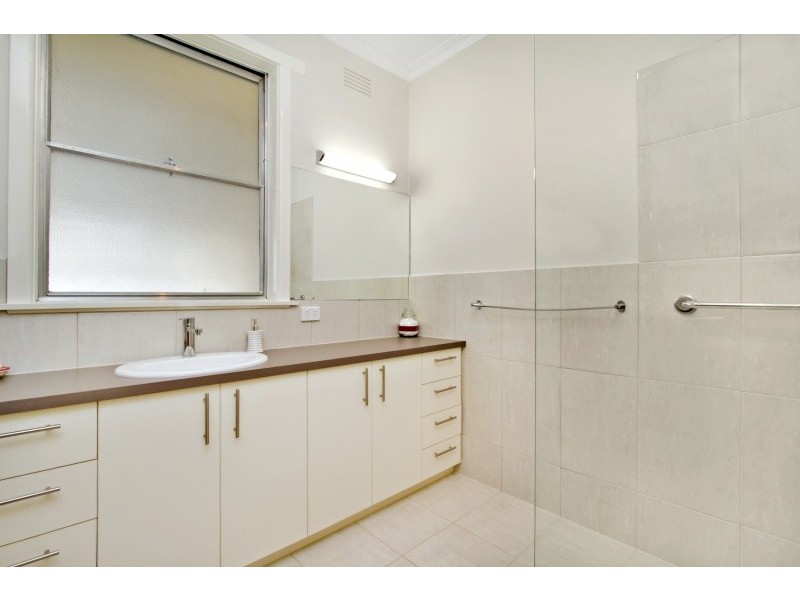 5 Fenton Street, North Bendigo VIC 3550