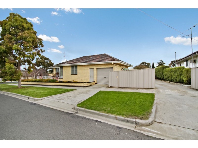 5 Fenton Street, North Bendigo VIC 3550