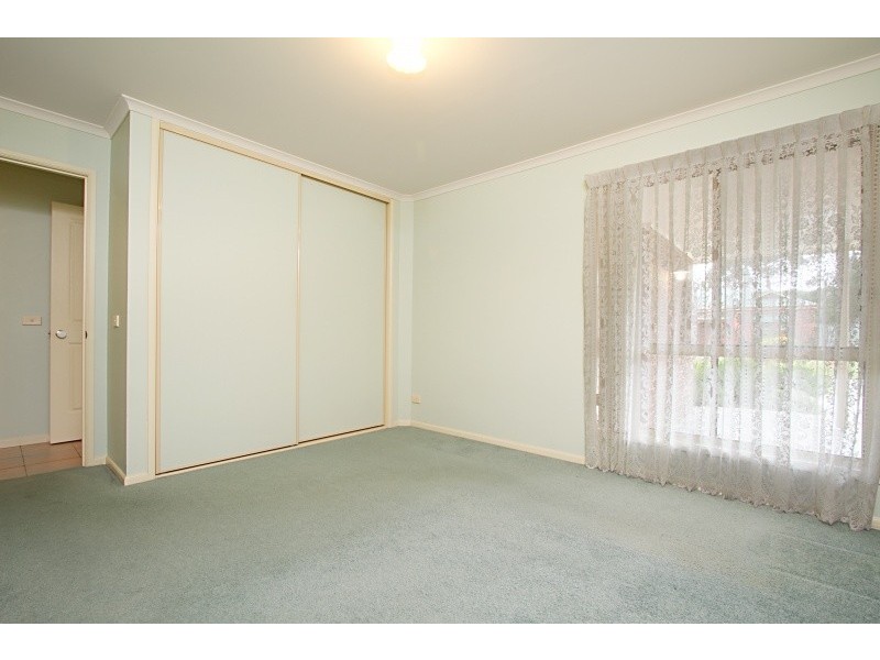 11 Devon Close, Strathdale VIC 3550