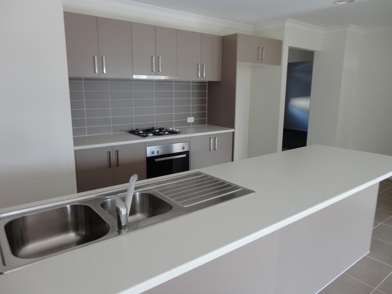 13 Imperial Court, Eaglehawk VIC 3556