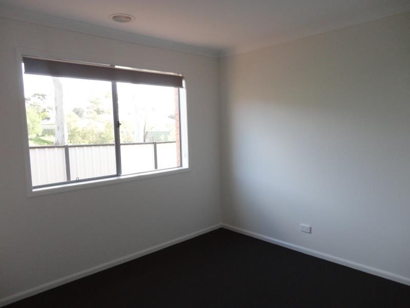 13 Imperial Court, Eaglehawk VIC 3556