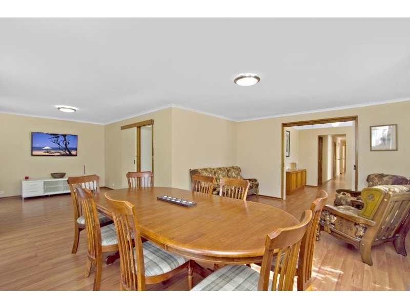 4 Alma Court, Kangaroo Flat VIC 3555