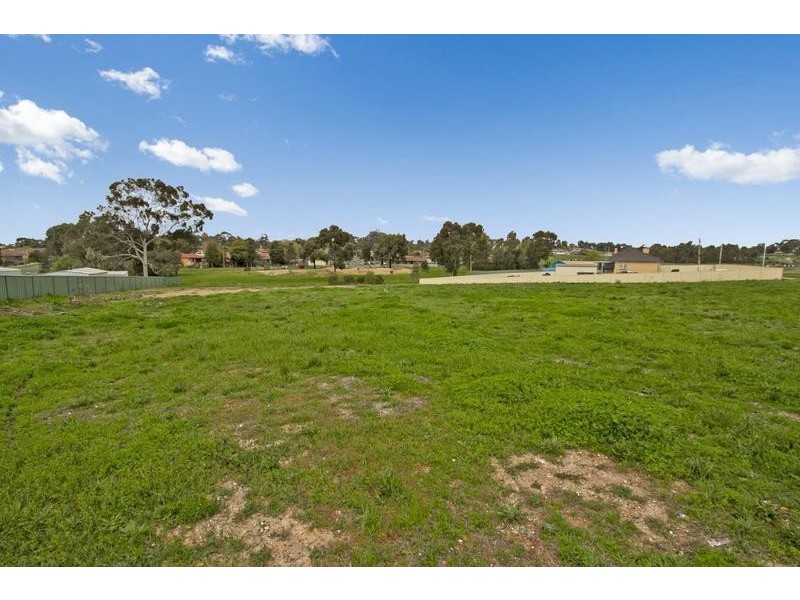 96 Happy Valley Road, Bendigo VIC 3550