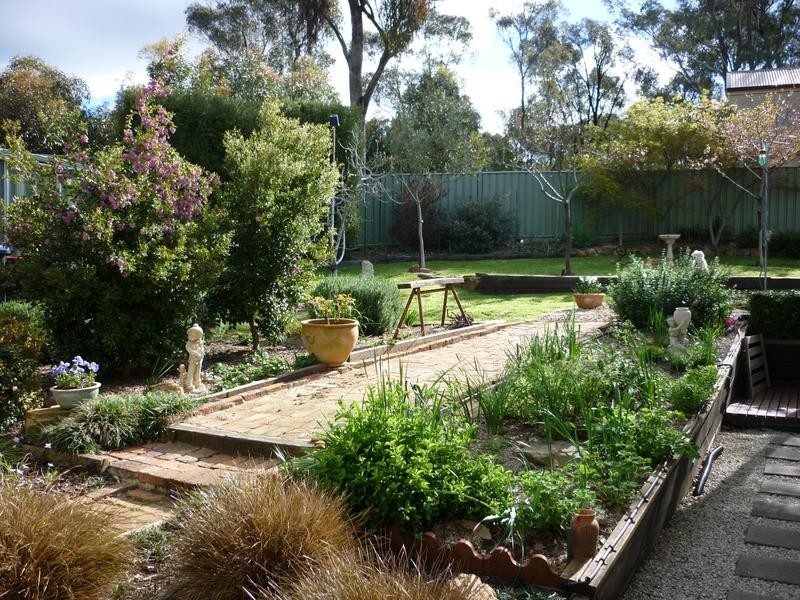 29 Shakespeare Street, Spring Gully VIC 3550