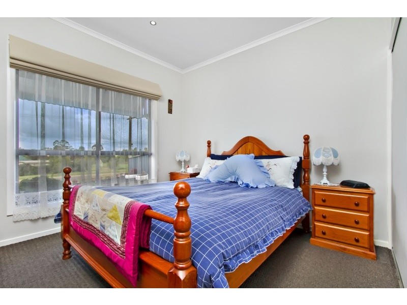 8 Catherine Street, Eaglehawk VIC 3556