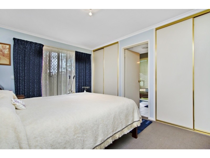 15 Clay Gully Court, Maiden Gully VIC 3551