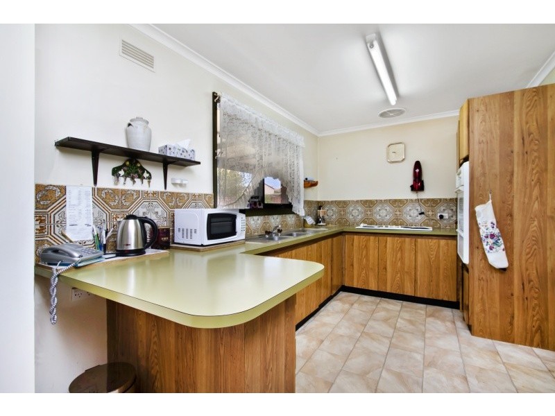 61 Lockwood Road, Kangaroo Flat VIC 3555
