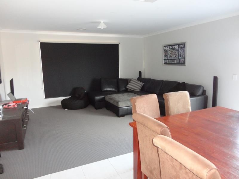 12 Riversdale Avenue, Eaglehawk VIC 3556
