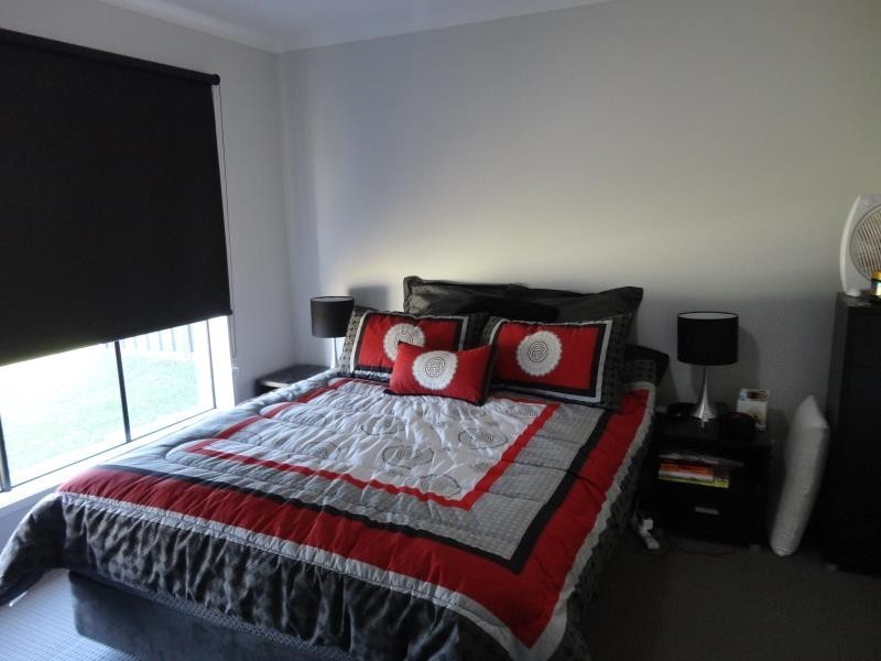 12 Riversdale Avenue, Eaglehawk VIC 3556