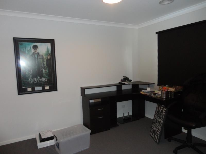 12 Riversdale Avenue, Eaglehawk VIC 3556