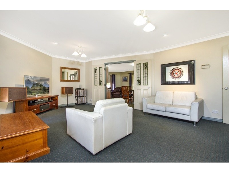 7 Fraser Court, Kangaroo Flat VIC 3555