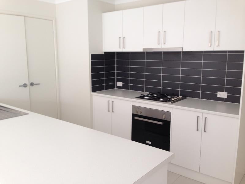 24 Caulfield Drive, Epsom VIC 3551