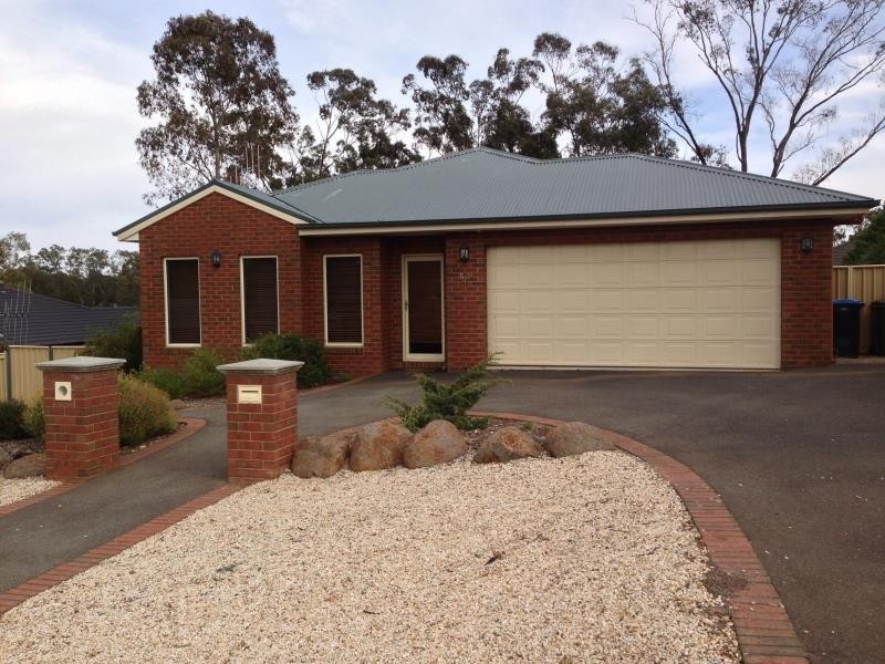 59 Pioneer Drive, Maiden Gully VIC 3551