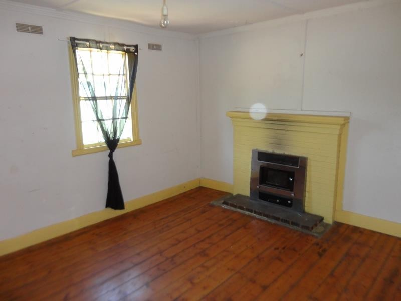 13 Church Street, Eaglehawk VIC 3556