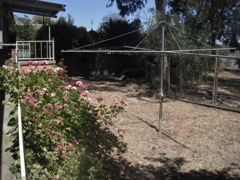 15 Leigh Avenue, Kennington, Kennington VIC 3550