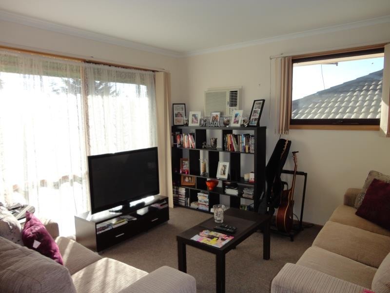 2/13 Proud Terrace, Flora Hill, Flora Hill VIC 3550