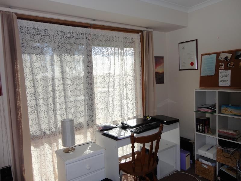 2/13 Proud Terrace, Flora Hill, Flora Hill VIC 3550