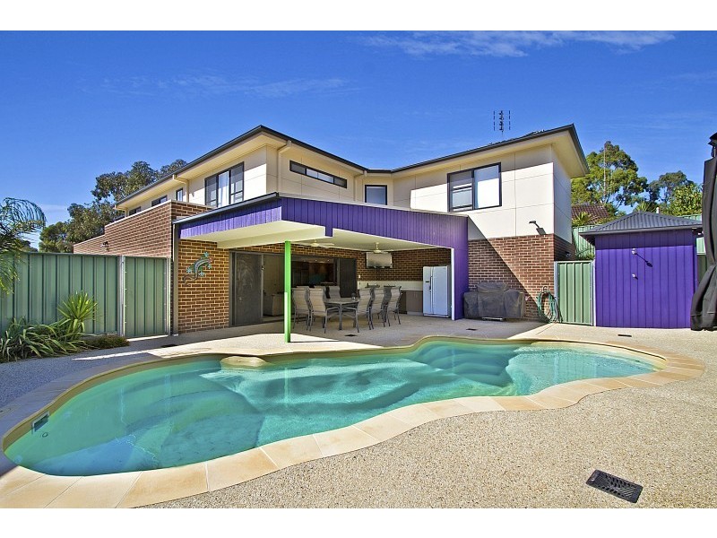 15 Hillary Court, Strathdale VIC 3550