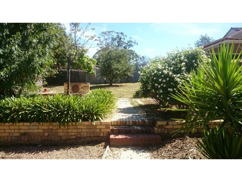 13 Townsend Street, Kennington VIC 3550